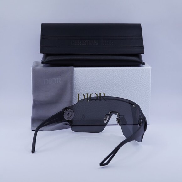 🕶️ New Dior DIORPACIFIC M1U 11A0 Sunglasses - Black Frame, Smoke Lenses - Picture 11 of 11